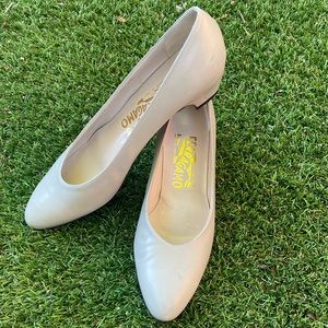 Ferragamo Italian Designer Pump Shoes